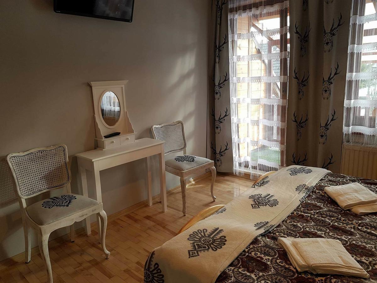 Koliba Nad Bialka Czarna Gora Bed and Breakfast Exteriör bild