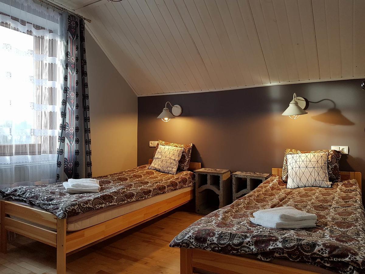 Koliba Nad Bialka Czarna Gora Bed and Breakfast Exteriör bild